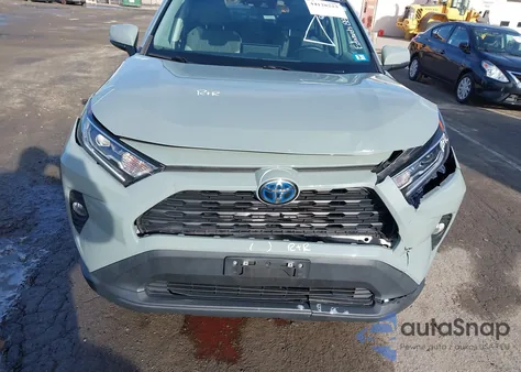 2021 Toyota Rav4 Hybrid Xle z USA, uszkodzony, nr VIN 4T3RWRFV8MU029972